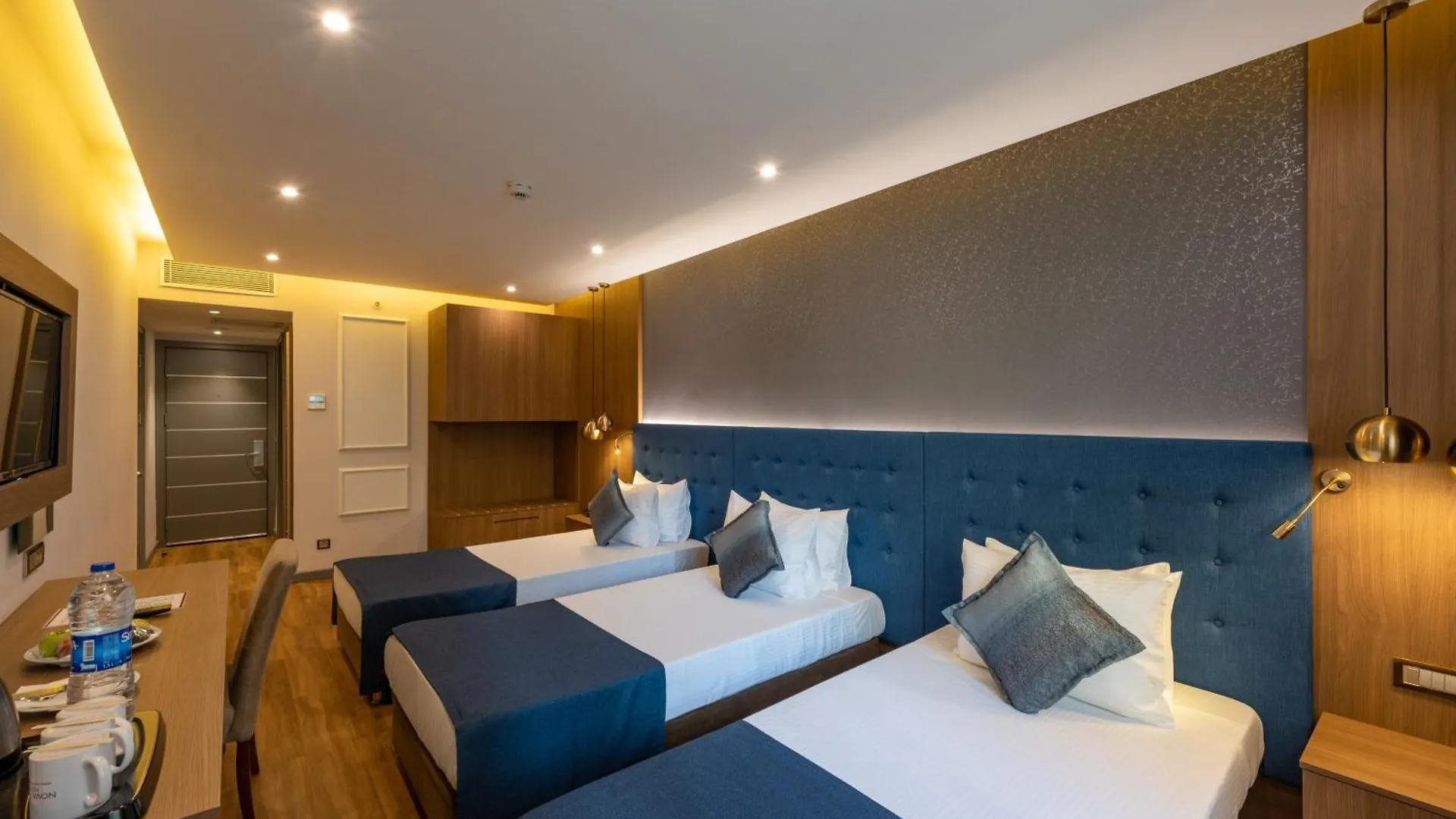 Istanbul Taksim Crystal Hotel & Spa