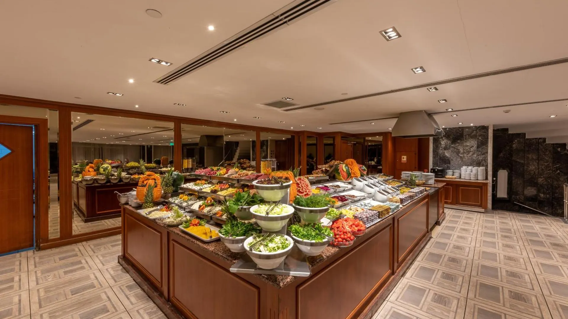 Istanbul Taksim Crystal Hotel & Spa 4*,  Turkey