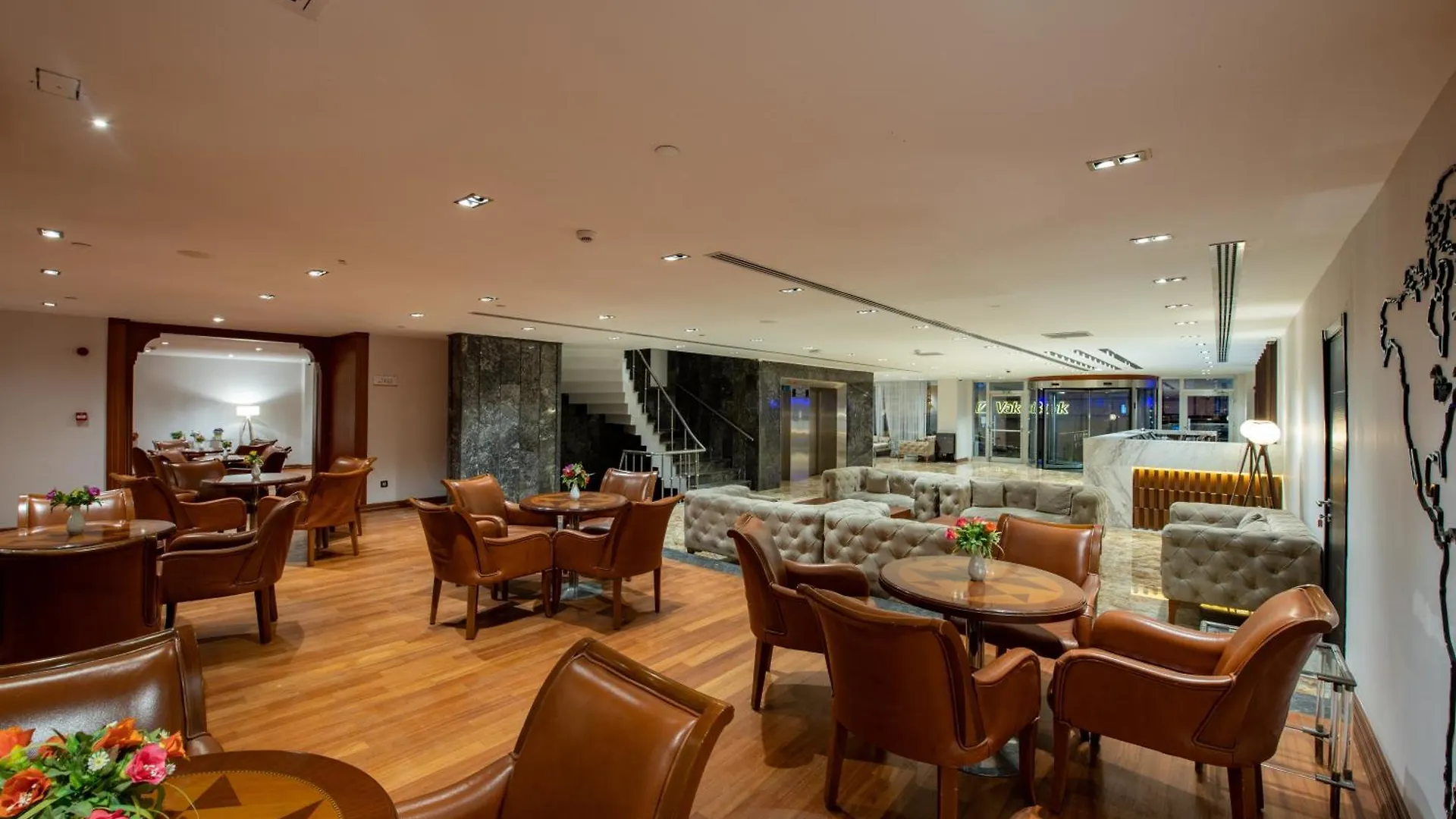 Istanbul Taksim Crystal Hotel & Spa